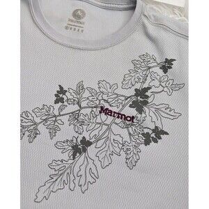 Marmot  top woman's  s/m .